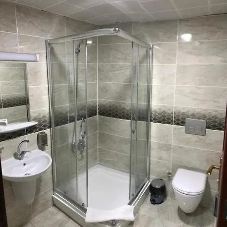 Savsat Koesk Hotel